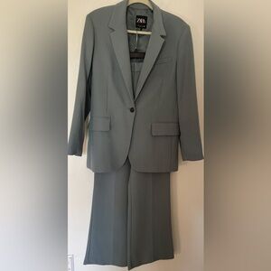 Zara Minimalist Spring Sage Green Pantsuit Women's XS/S